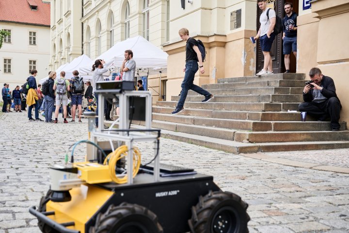 Snímek 3