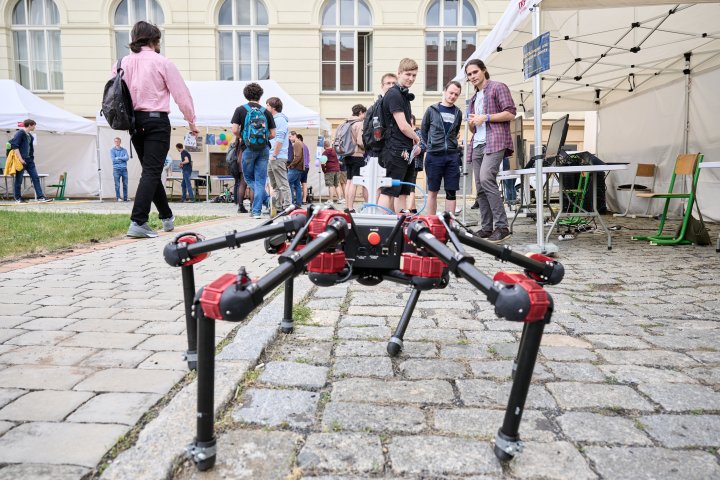 Snímek 2