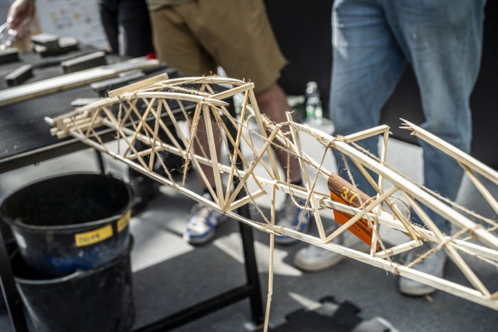 Snímek 83