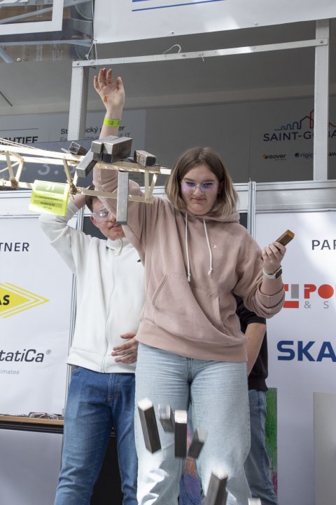 Snímek 13