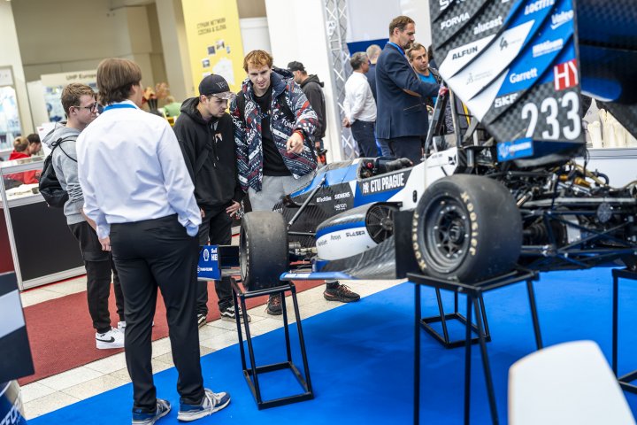 Snímek 19