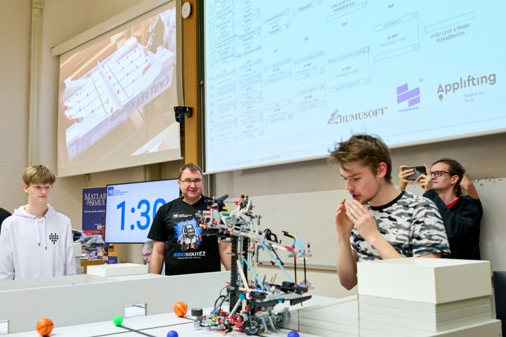 Snímek 83