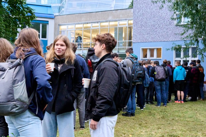 Snímek 8