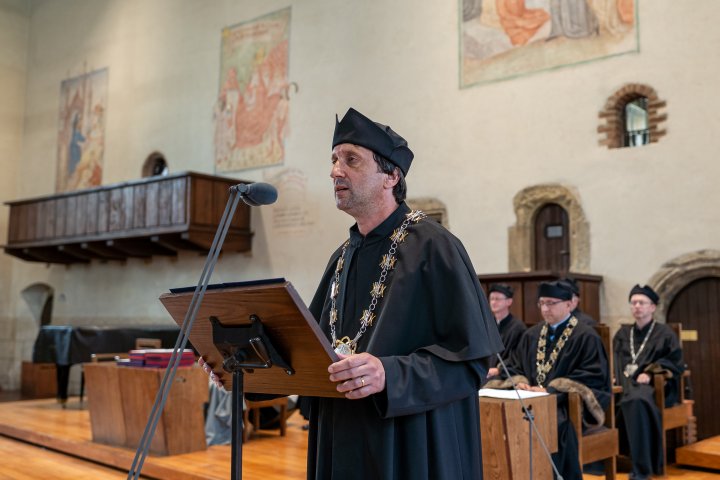 Snímek 157