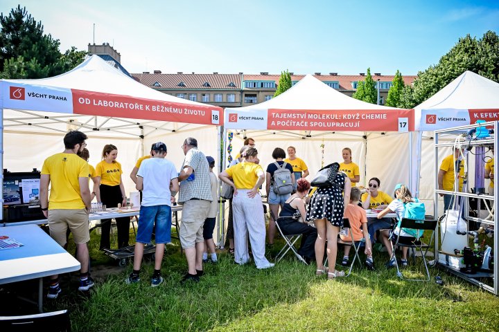 Snímek 58
