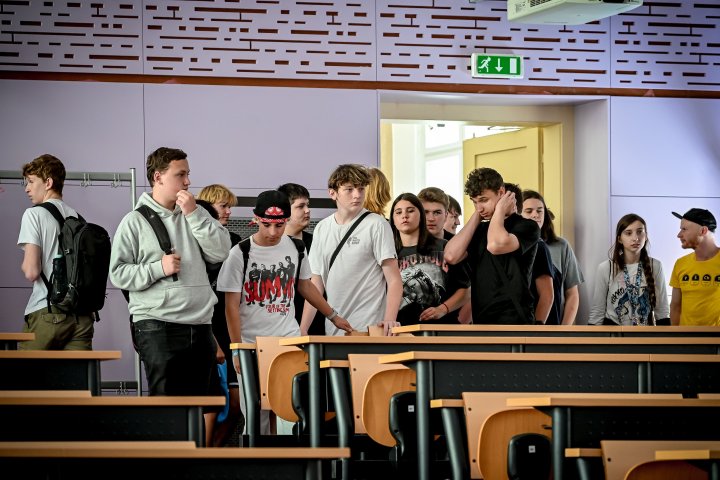 Snímek 199