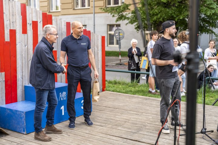 Snímek 52