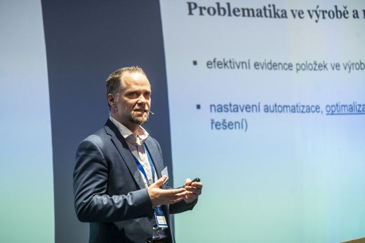 Snímek 257