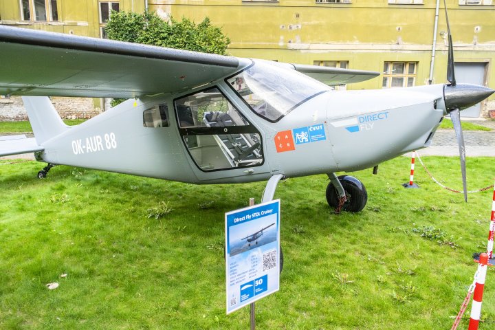 Snímek 16