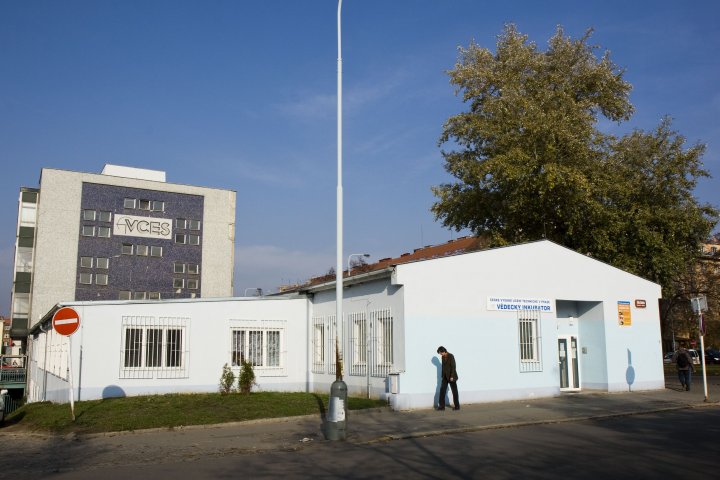 Snímek 1