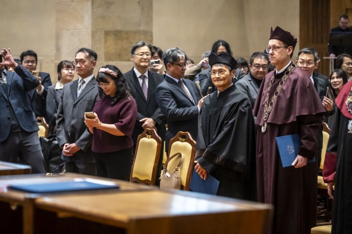 Photo 14
